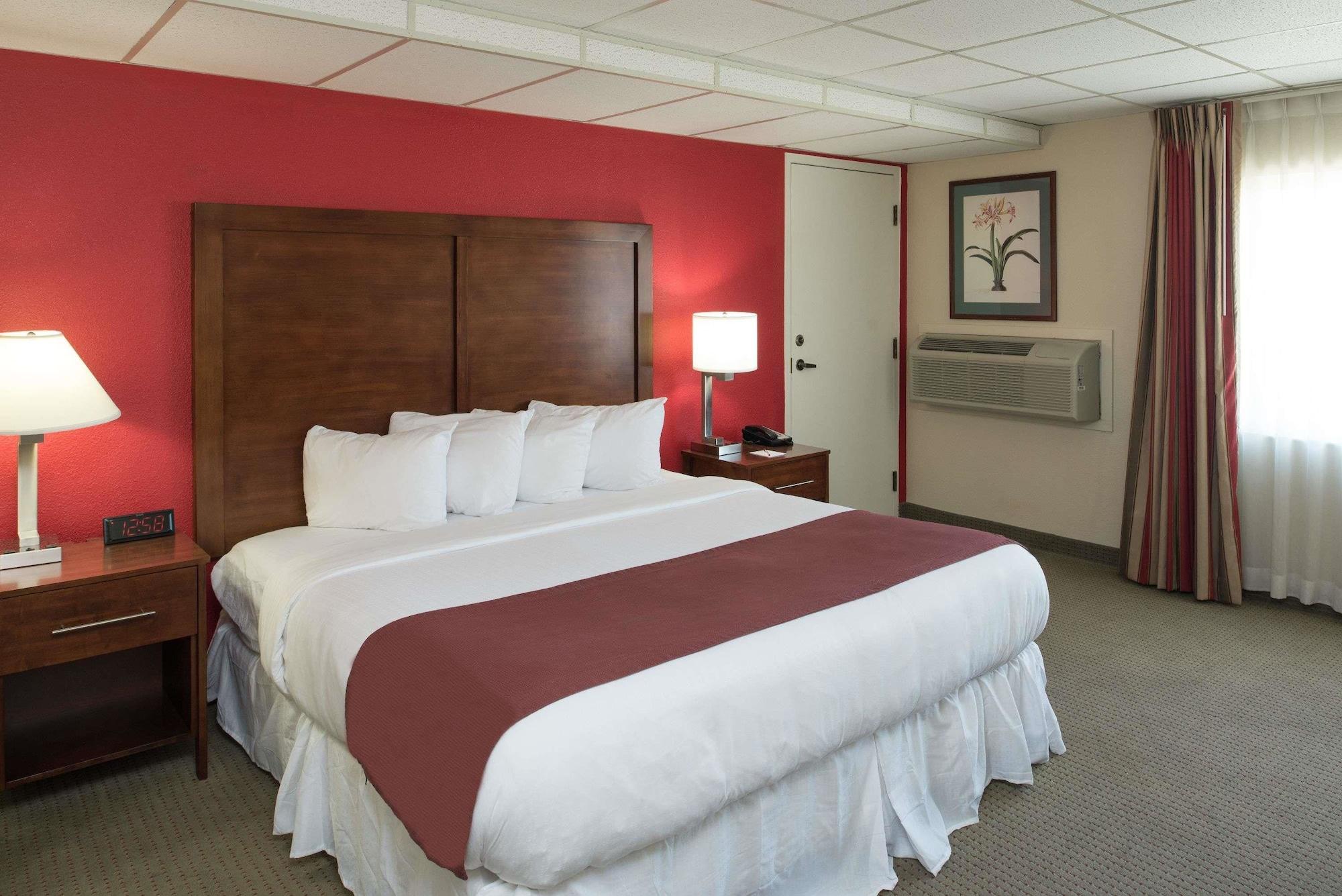 Ramada by Wyndham Downtown Spokane Zewnętrze zdjęcie