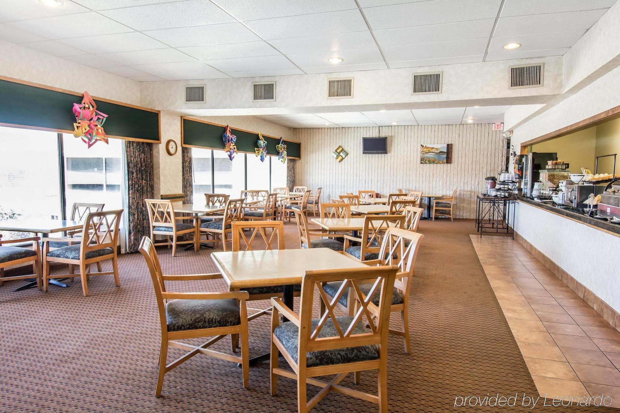 Ramada by Wyndham Downtown Spokane Zewnętrze zdjęcie