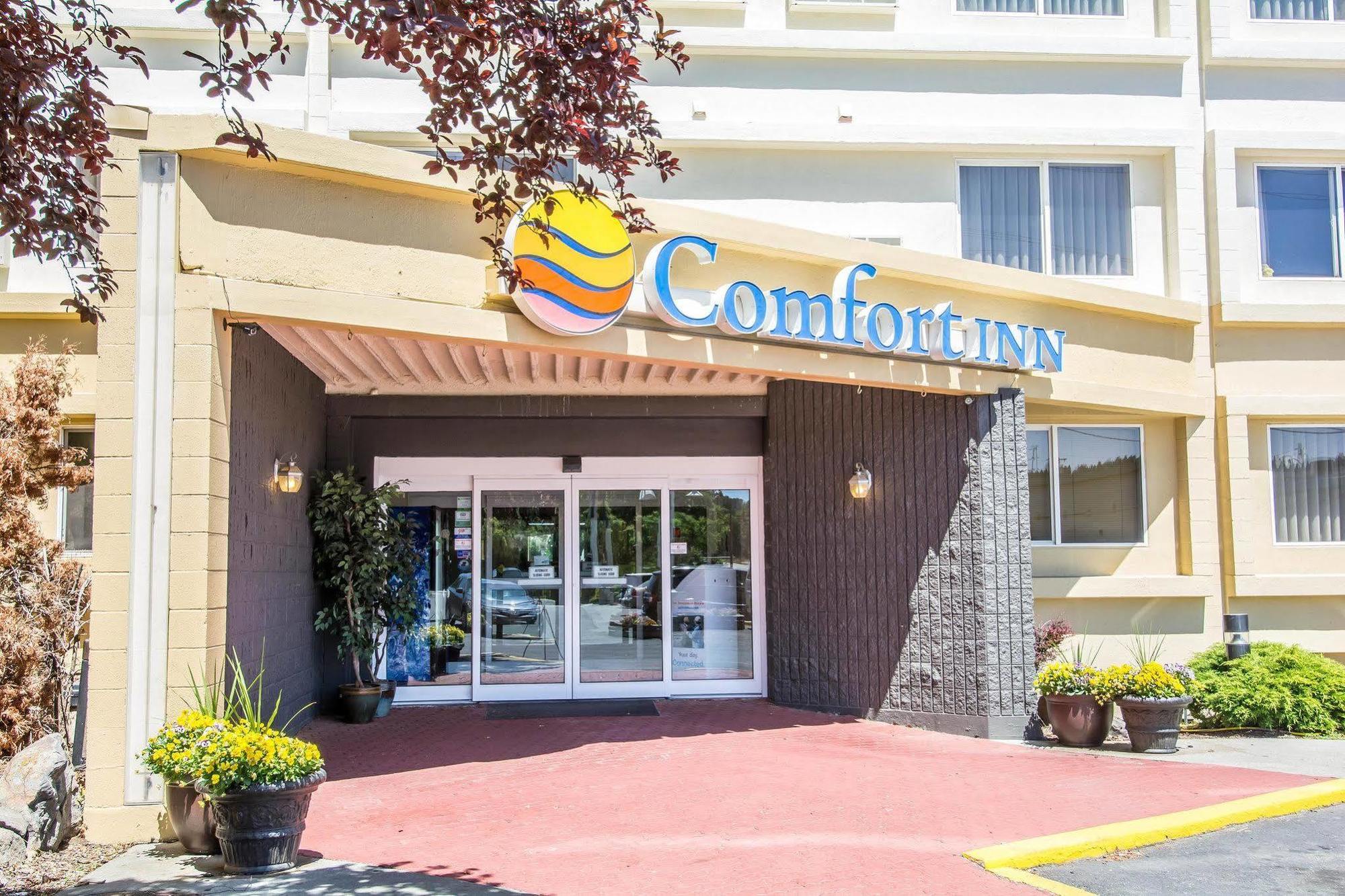 Ramada by Wyndham Downtown Spokane Zewnętrze zdjęcie