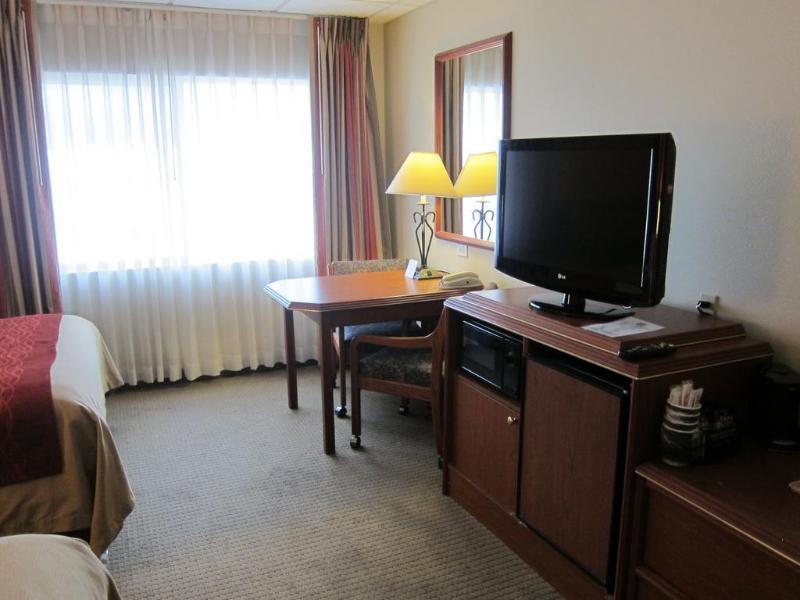 Ramada by Wyndham Downtown Spokane Zewnętrze zdjęcie