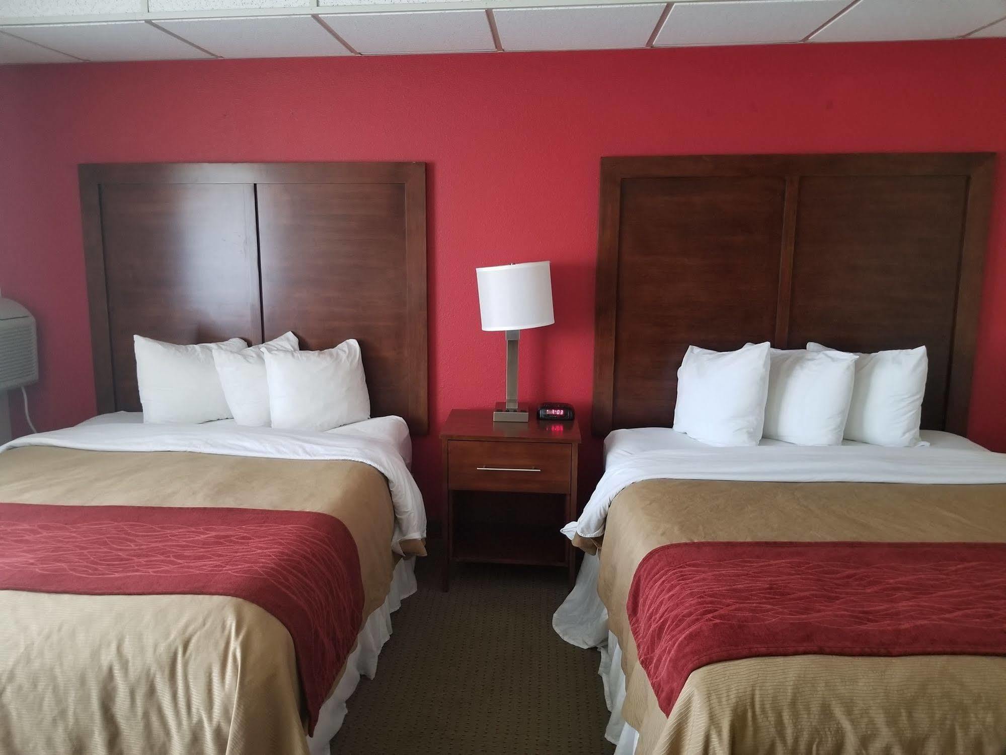 Ramada by Wyndham Downtown Spokane Zewnętrze zdjęcie